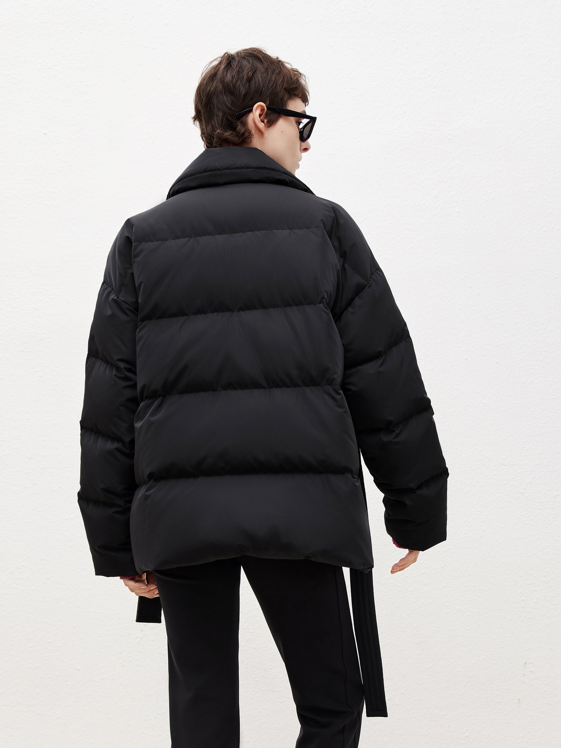 Black Lapel Collar Puffer Down Jacket with Belt