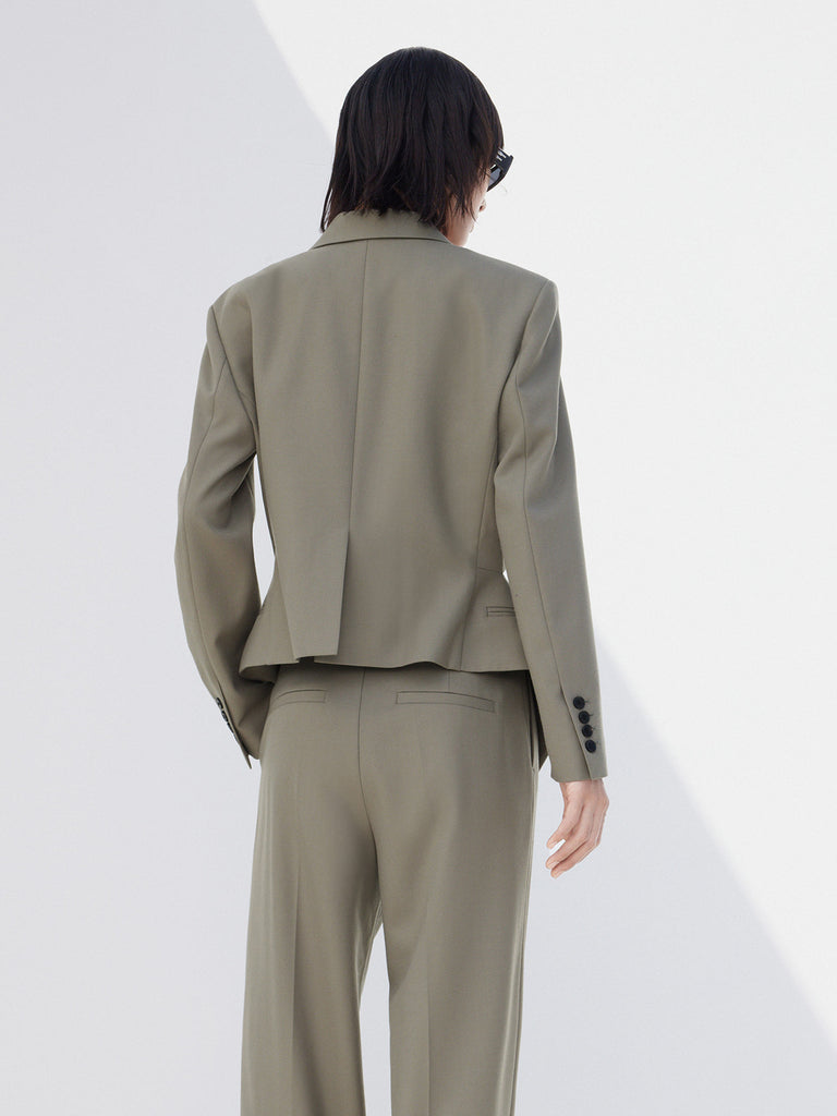 Women's Deconstructed Hem Wool-blend Suit Blazer in Olive