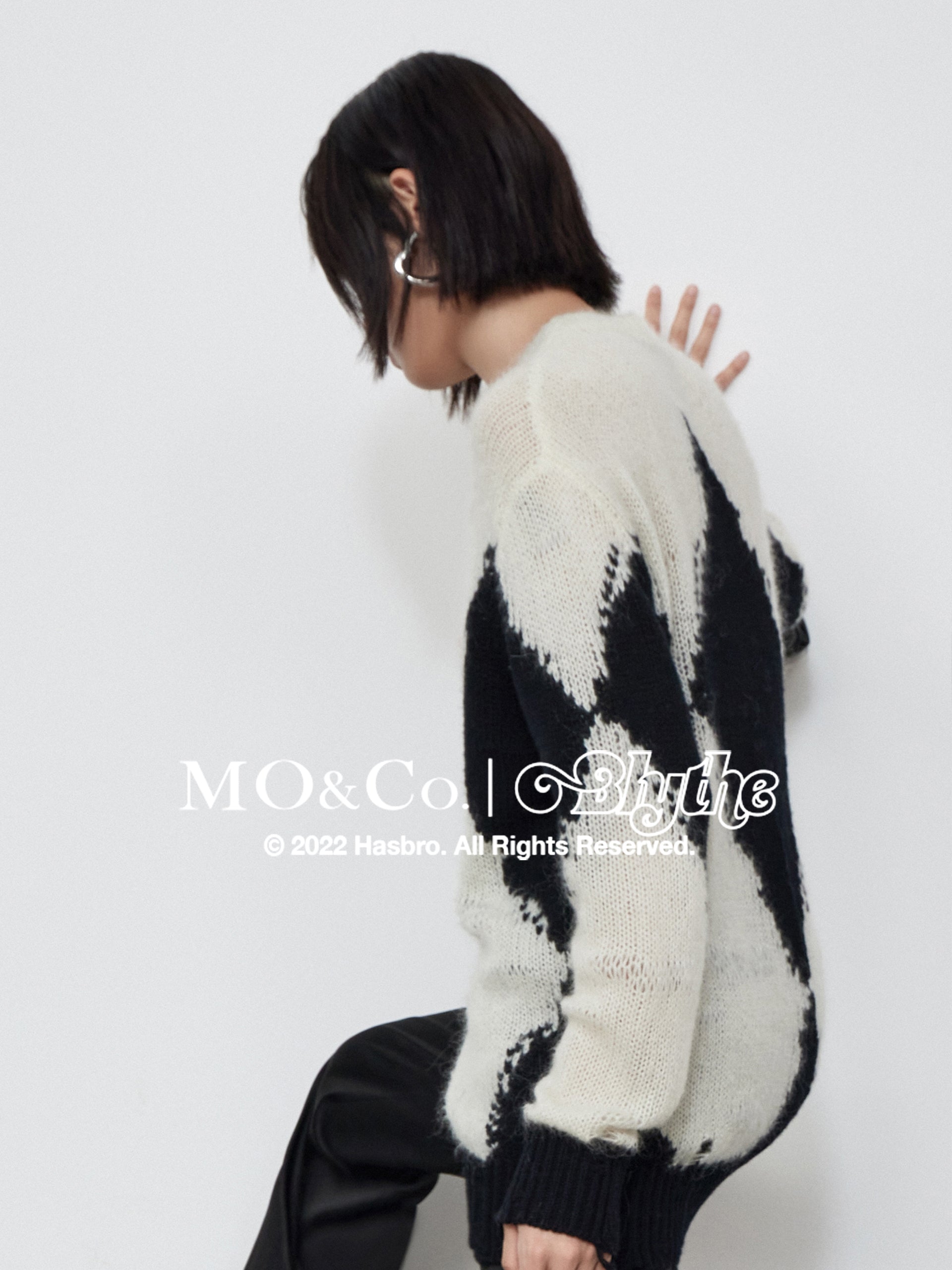 MO&Co.｜Blythe Collaboration Wool Letter Pattern Sweater Loose Chic Round Neck  Red Sweater