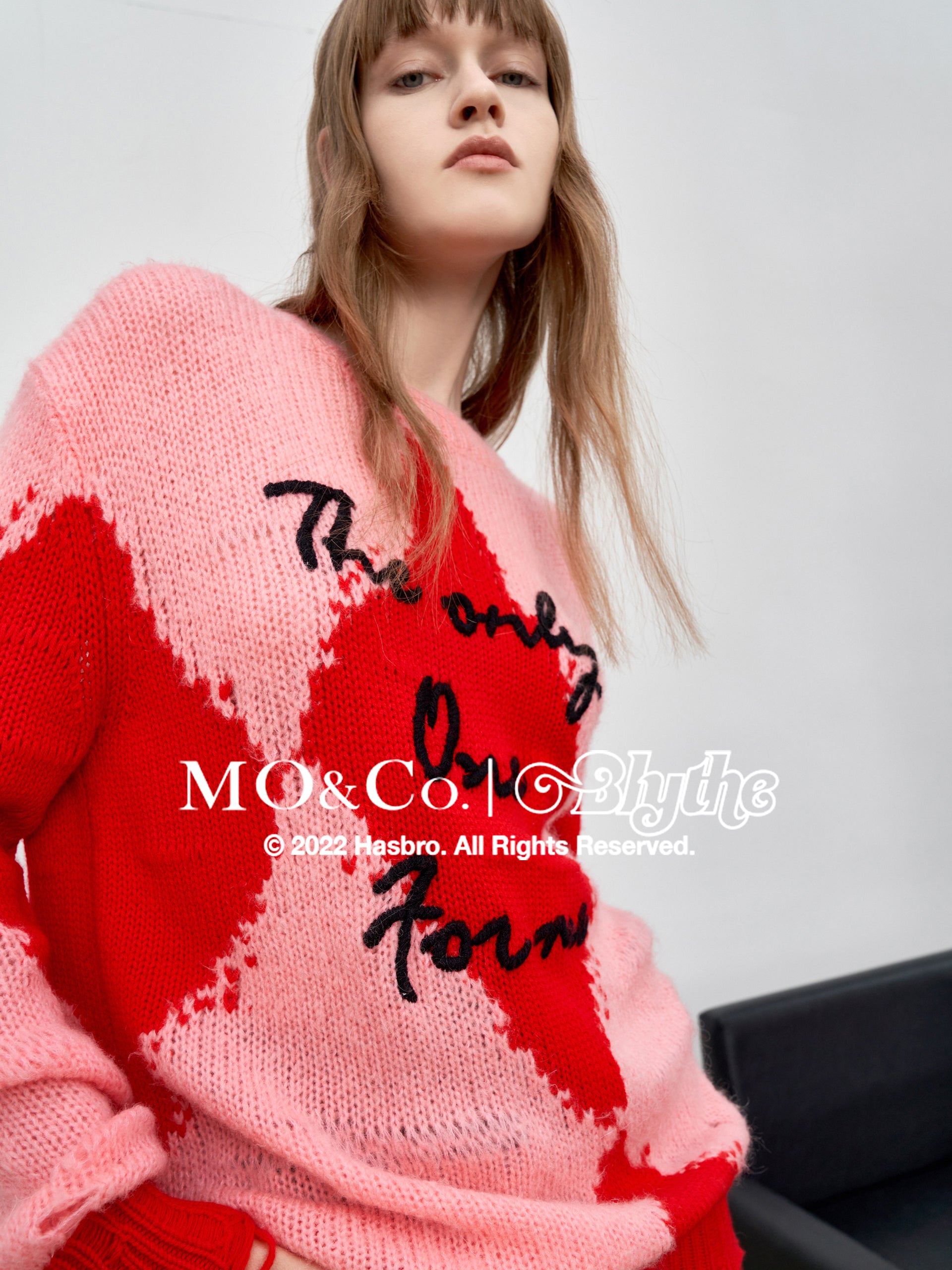 MO&Co.｜Blythe Collaboration Wool Letter Pattern Sweater Loose Chic Round Neck  Red Sweater