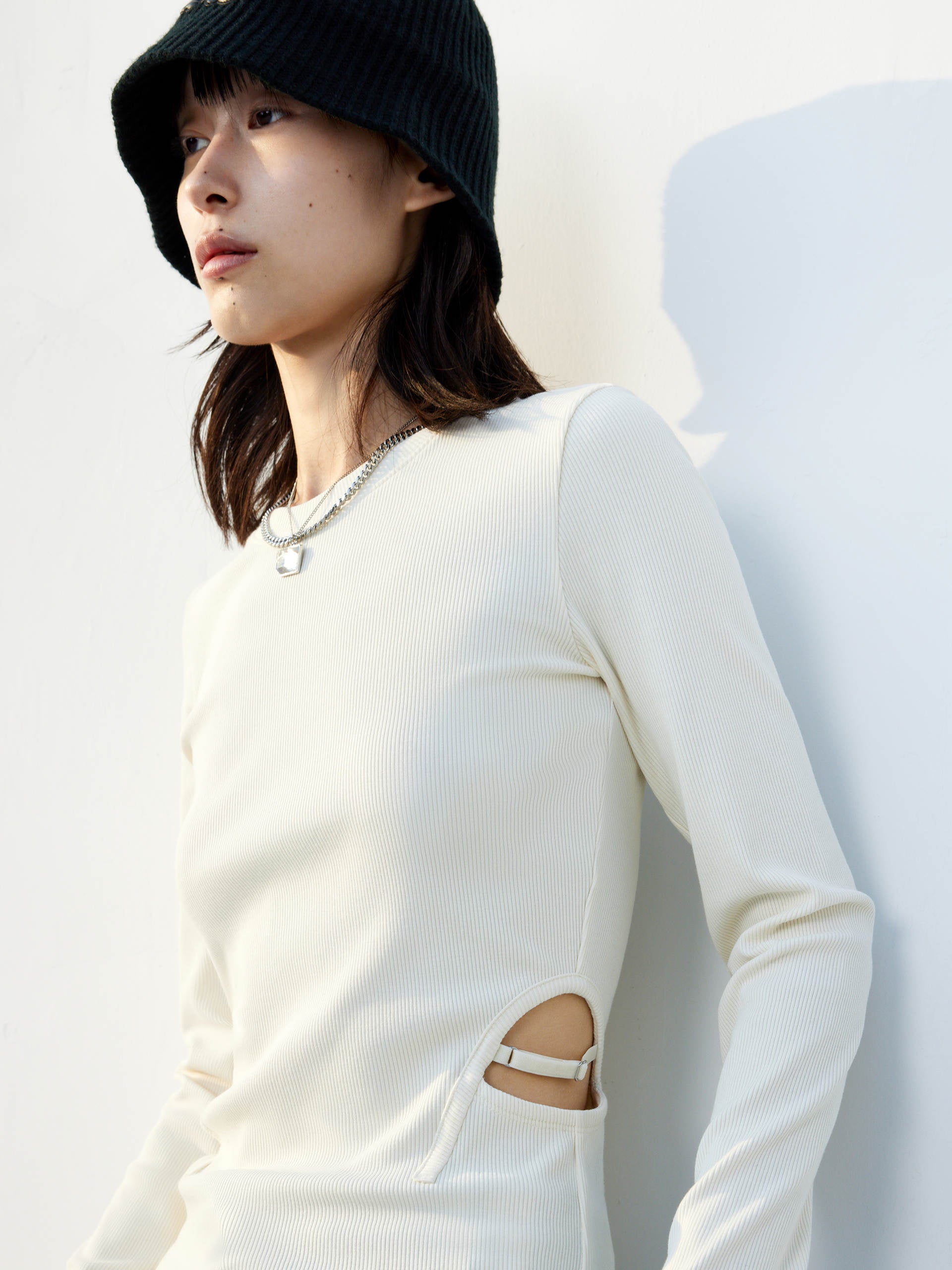 Beige Long Sleeves Waist Cutout Slim Fit T-Shirt