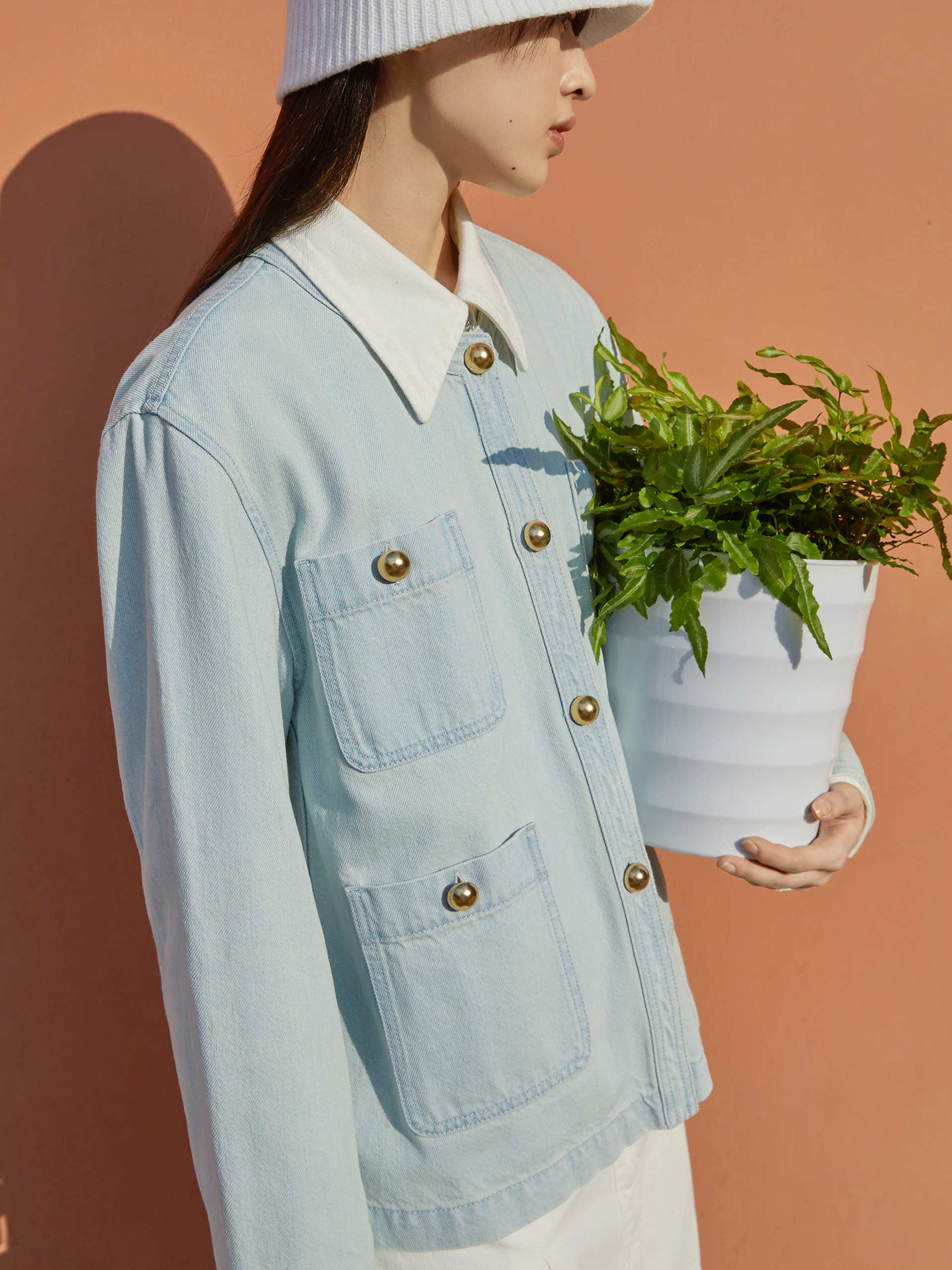 Front Pockets Light Blue Washed Denim Jacket