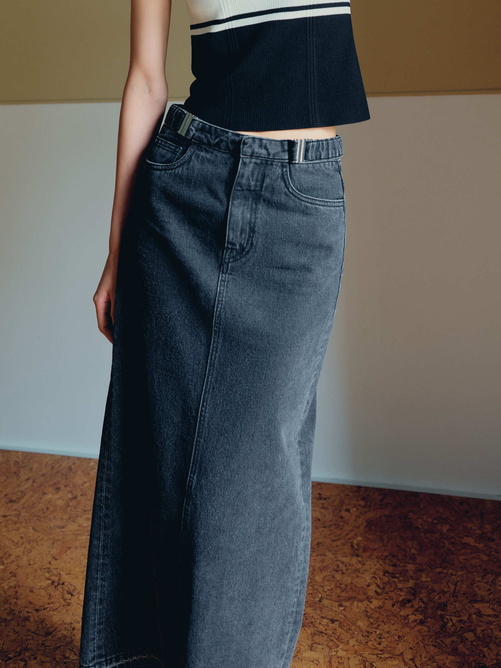 Slit Back Cut-out Waistband Details Black Denim Maxi Skirt