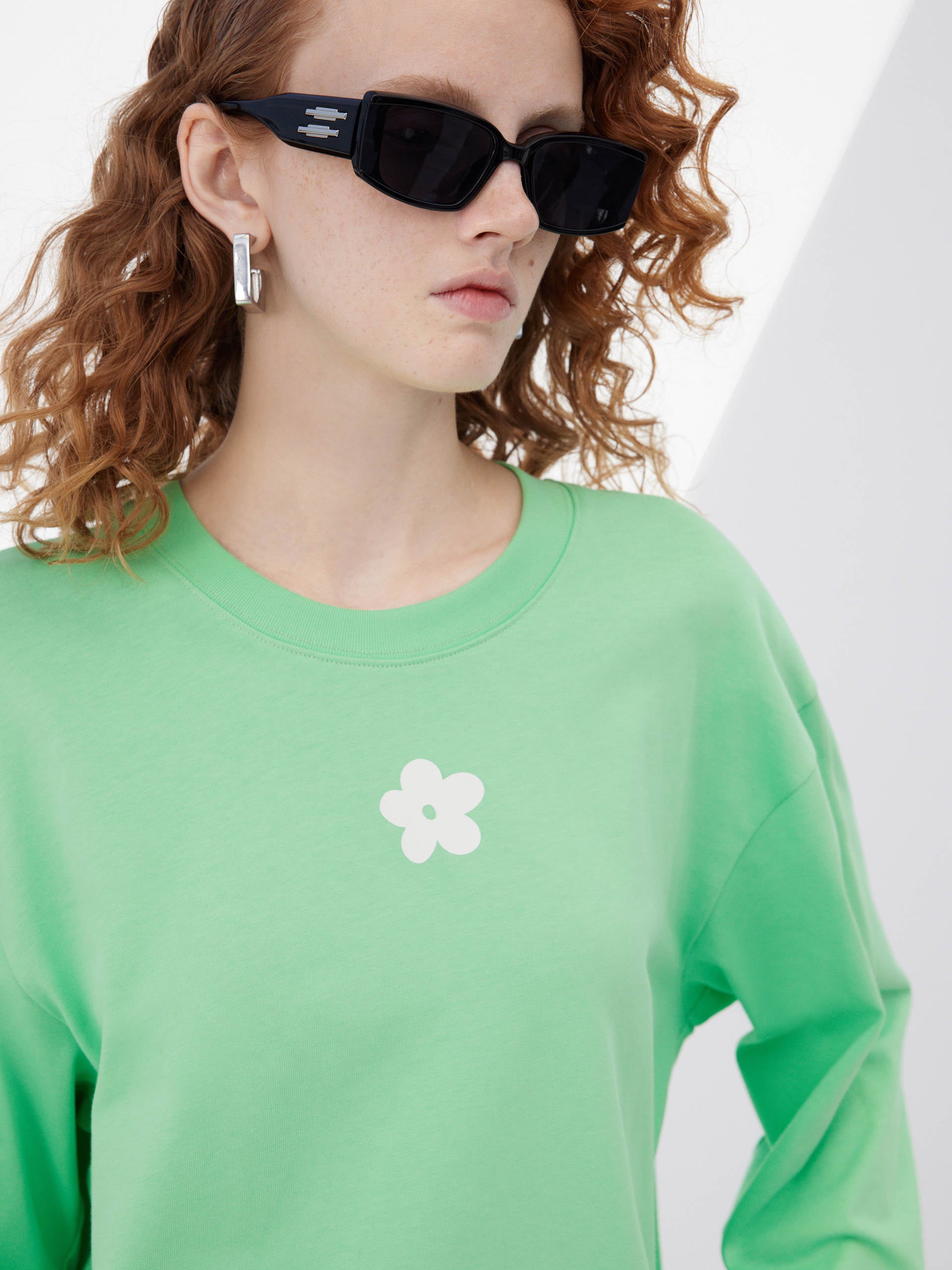 Green Long Sleeves Oversized Front Floral Print T-shirt