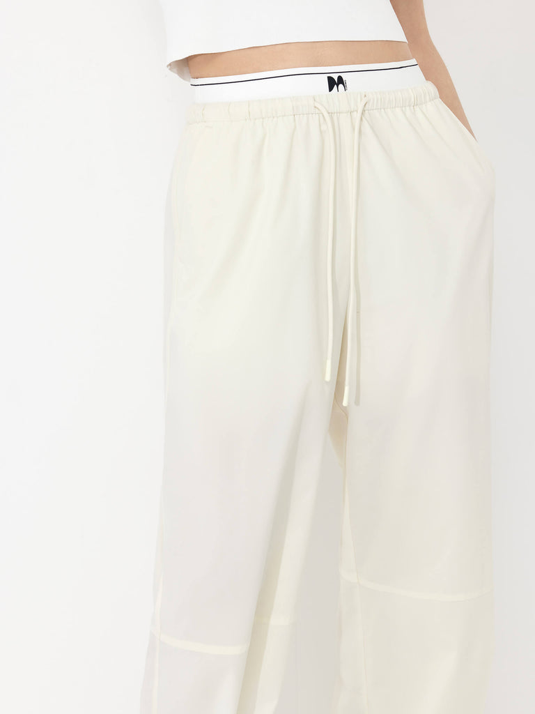MO&Co. Women's Double Waistband Lightweight Casual Outdoor Track Pants in Beige