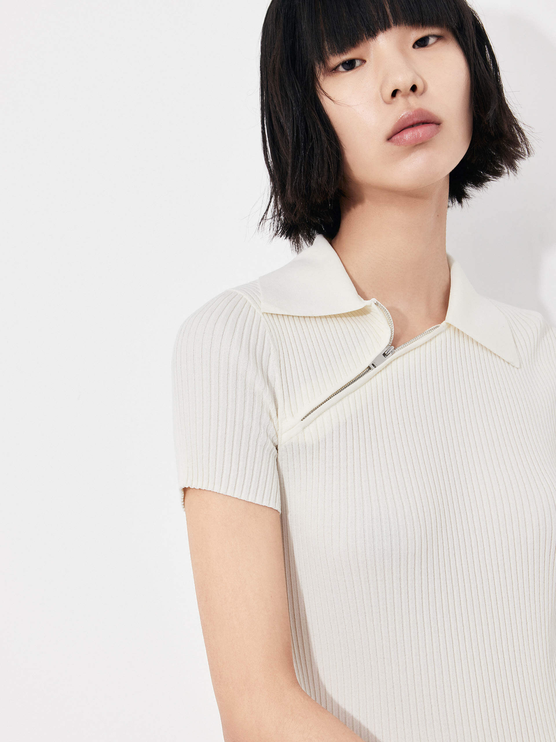 MO&Co. Women's Slanted Placket Rib Top